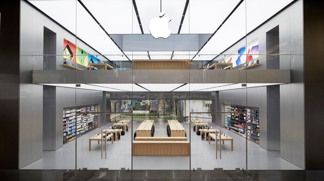 Apple Store Zorlu Center - Istanbul / Turkey, Açılışından b…