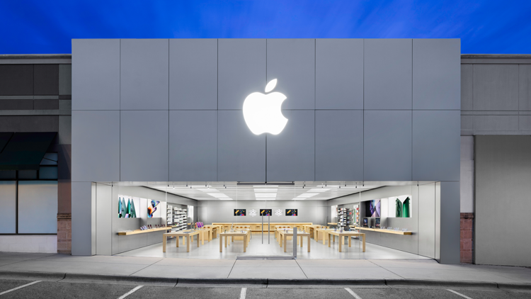 Franklin Park Mall - Apple Store - Apple